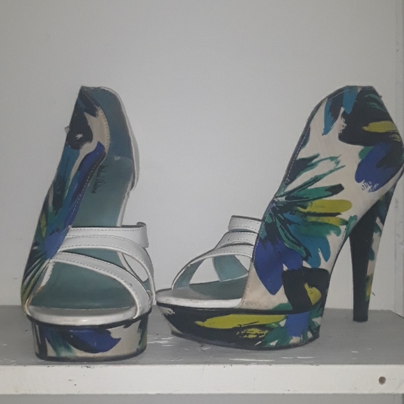 Michael Antonio Shoes - 💙💚COLOR heels